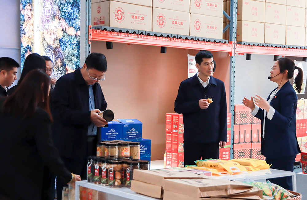 1744092153691884.jpg 5.jpg